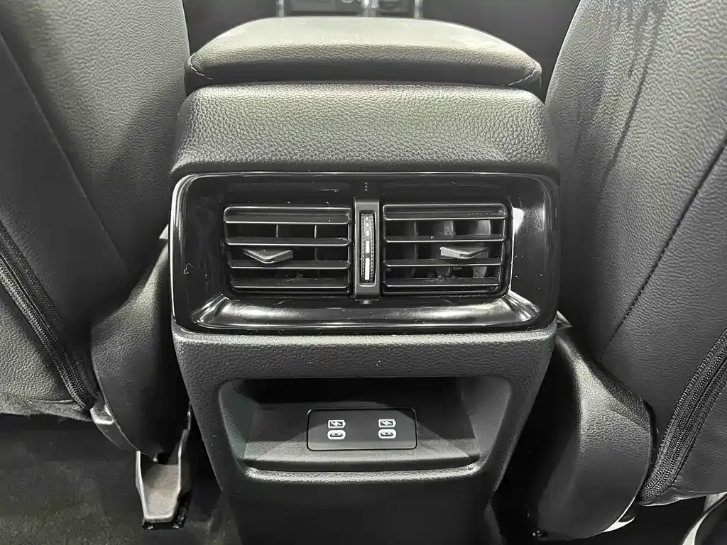 Honda Breeze 2023 из CN, фото 8