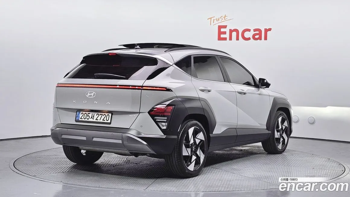 Hyundai Kona — фото 2
