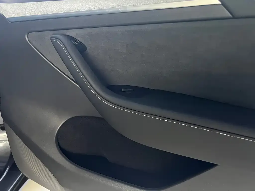 Tesla Model Y 2024 из CN, фото 10