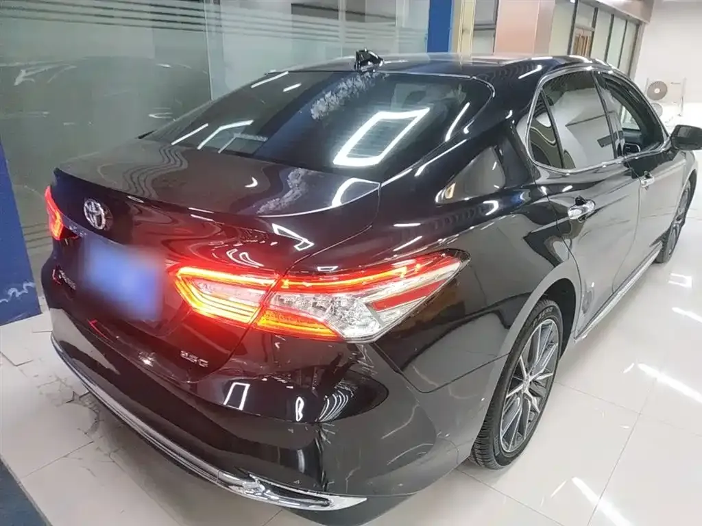 Toyota Camry 2024 из CN, фото 7