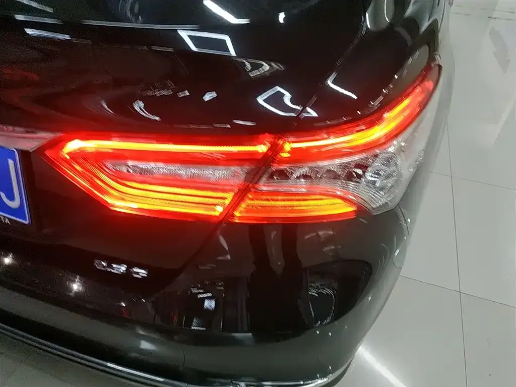 Toyota Camry 2024 из CN, фото 8