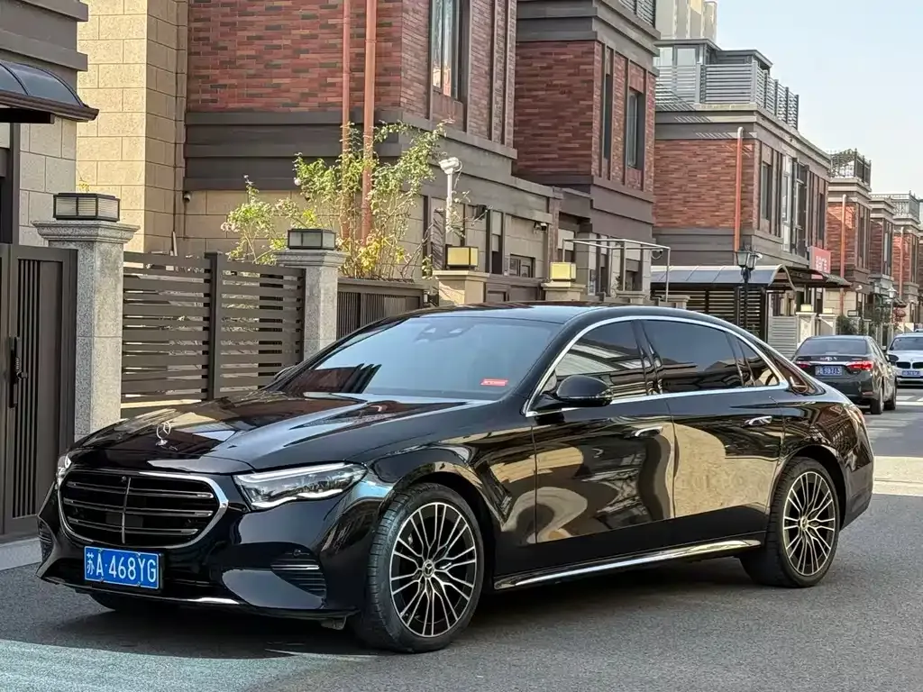 Mercedes-Benz E-Class 2025 из CN, фото 3