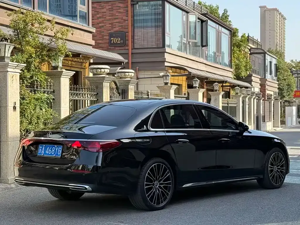 Mercedes-Benz E-Class 2025 из CN, фото 4