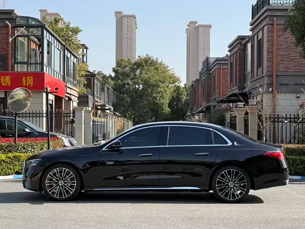 Mercedes-Benz E-Class 2025 из CN, фото 9