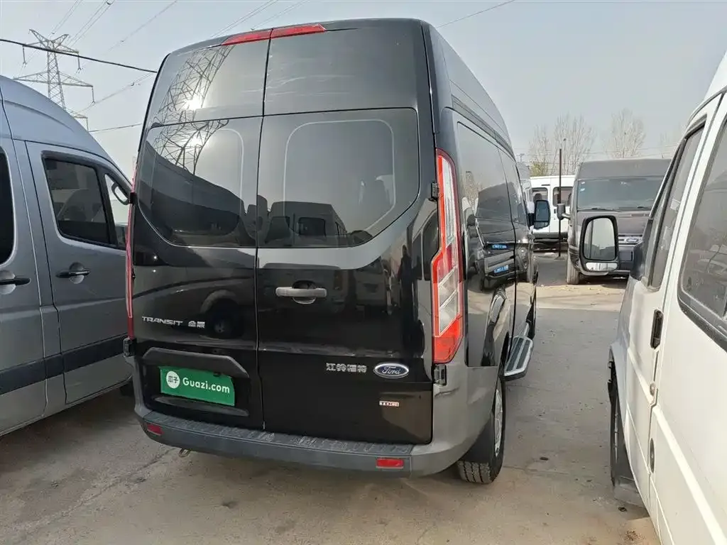 Ford Transit 2022 из CN, фото 7