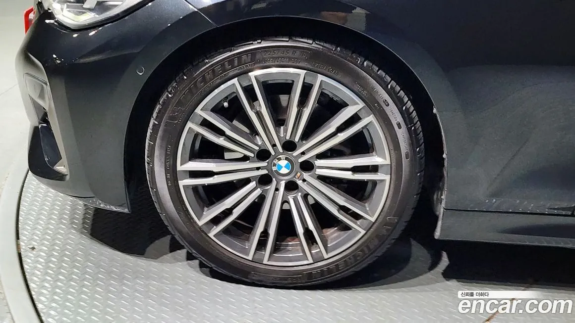 BMW 3-Series 2021 из KR, фото 5