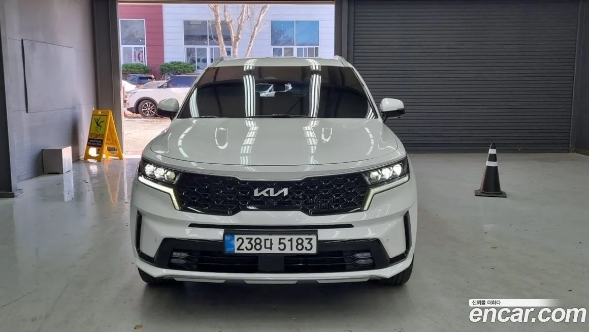 Kia Sorento — фото 3