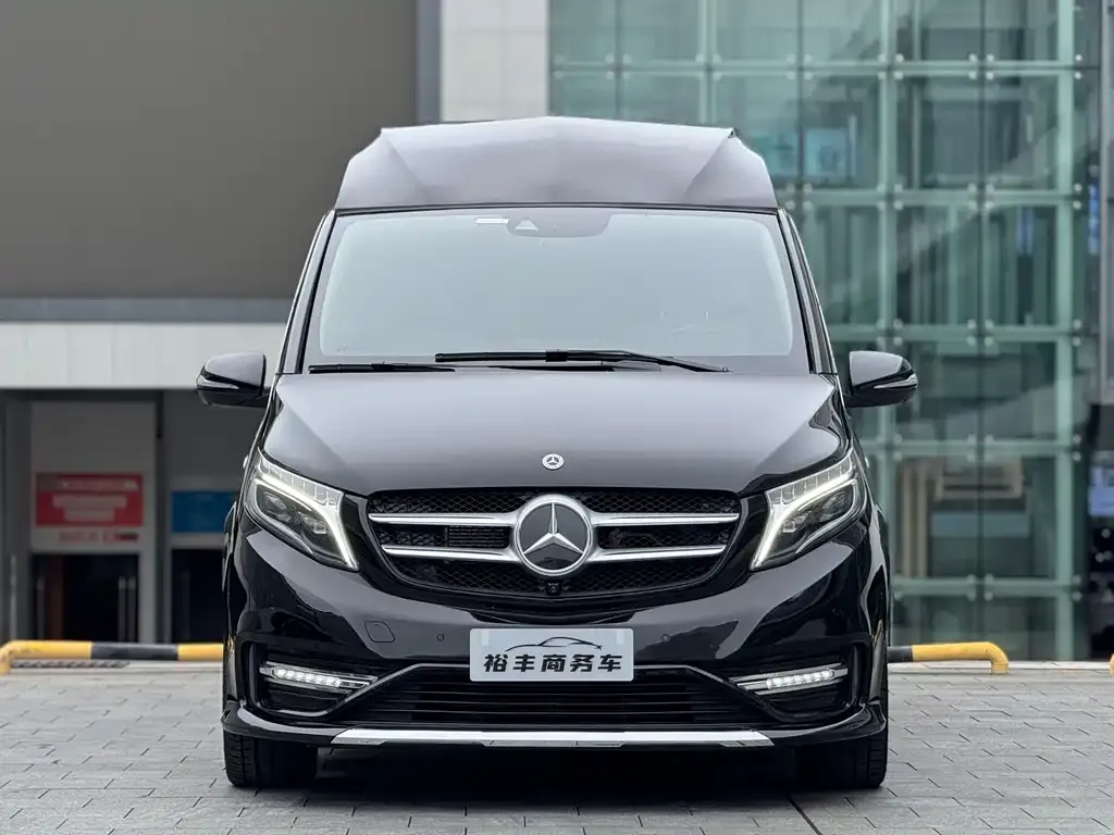 Mercedes-Benz V-Class — фото 3