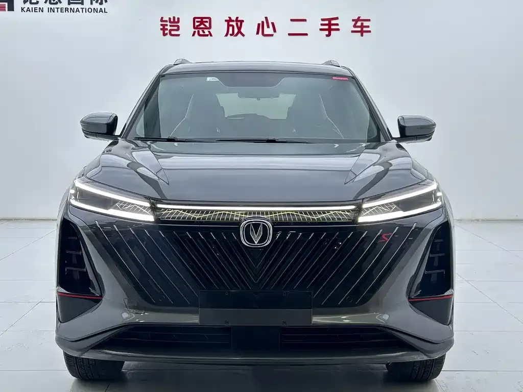 Changan CS75PLUS — фото 2