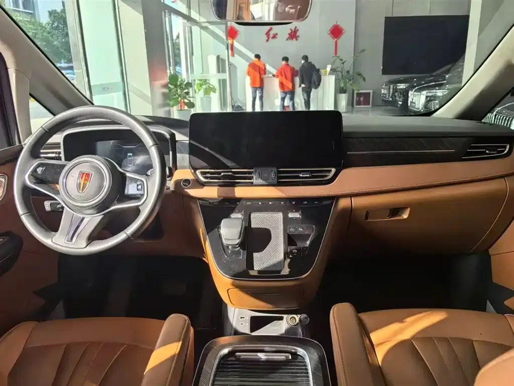 Hongqi HQ9 PHEV 2024 из CN, фото 3
