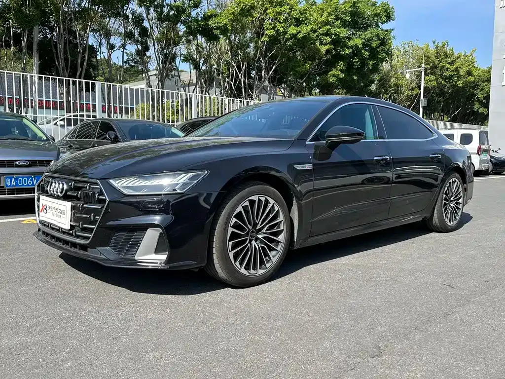 Audi A7L 2024 из CN, фото 4