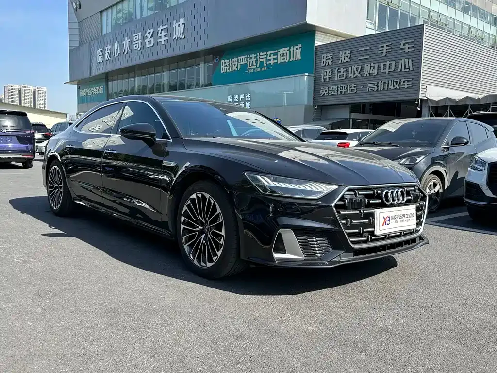 Audi A7L 2024 из CN, фото 6