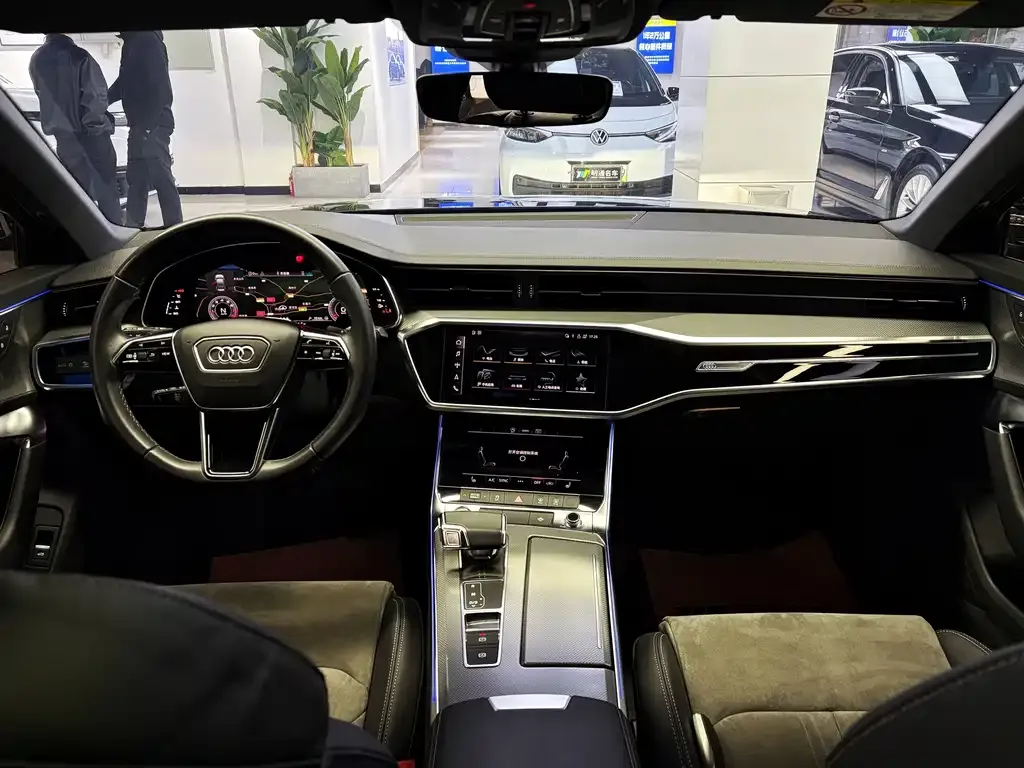 Audi A6L 2021 из CN, фото 4