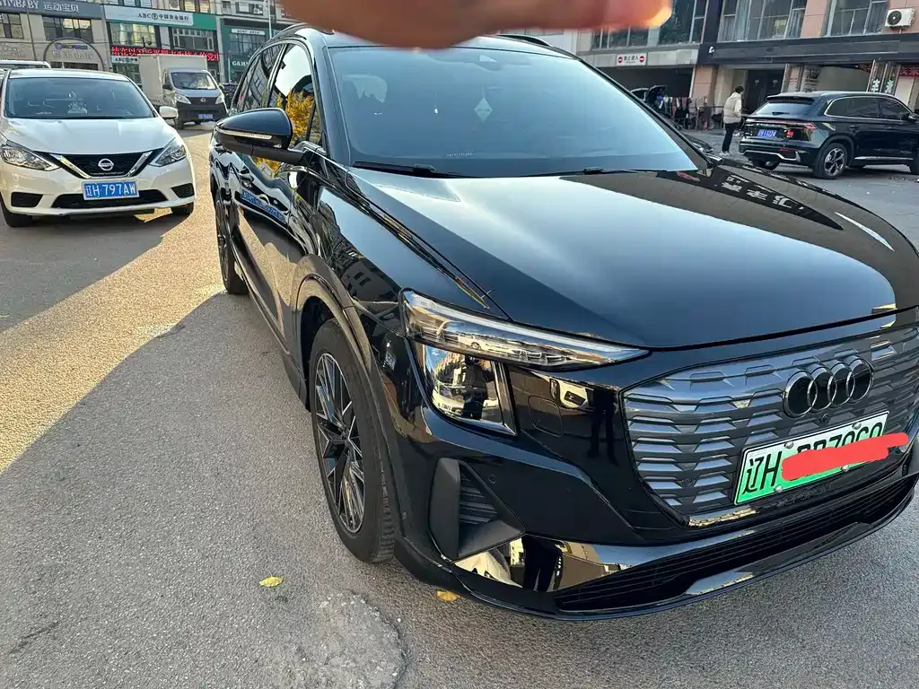Audi Q5 e-tron 2024 из CN, фото 3