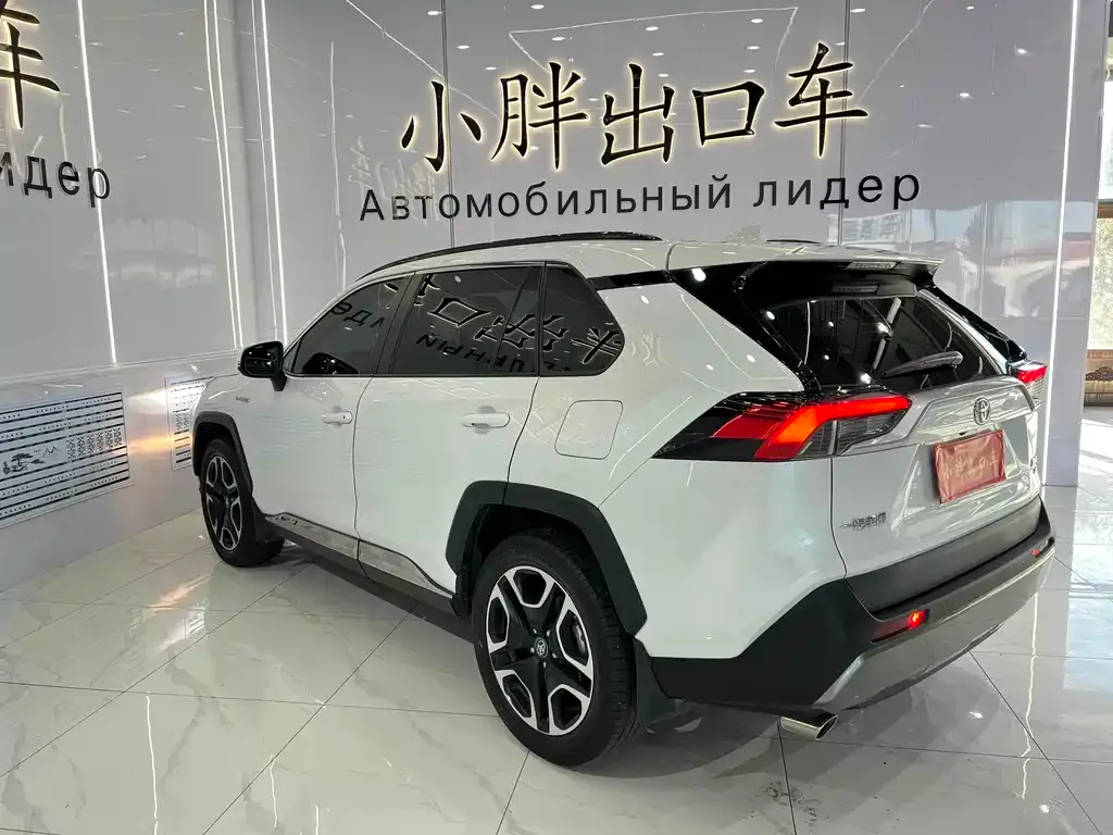 Toyota RAV4 2022 из CN, фото 5