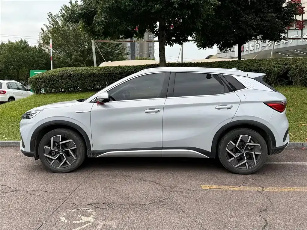 BYD Yuan Plus 2023 из CN, фото 3