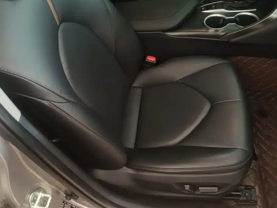 Toyota Camry 2023 из CN, фото 8