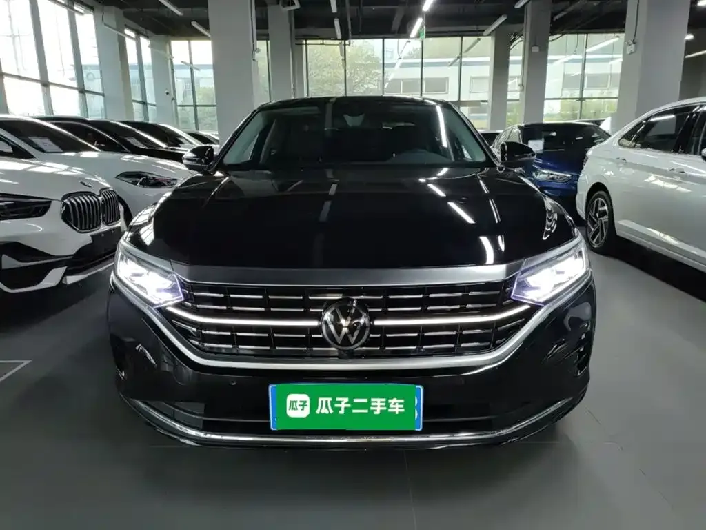 Volkswagen Passat — фото 3