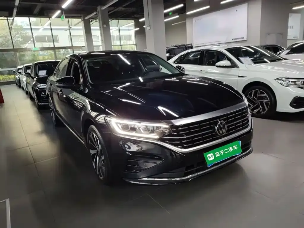 Volkswagen Passat — фото 4