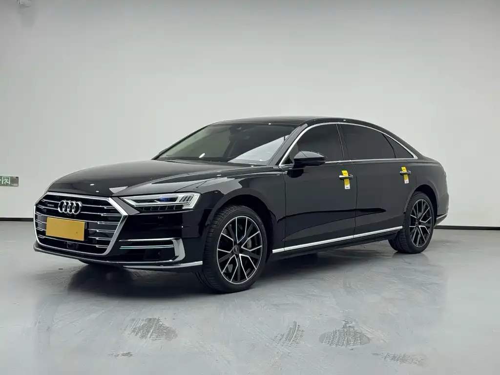Audi A8 2022 из CN, фото 1