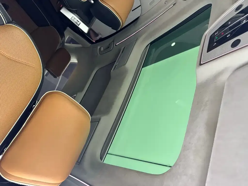 Audi A8 2022 из CN, фото 10