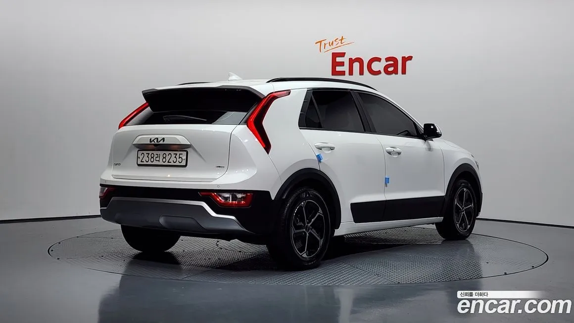 Kia Niro 2022 из KR, фото 2