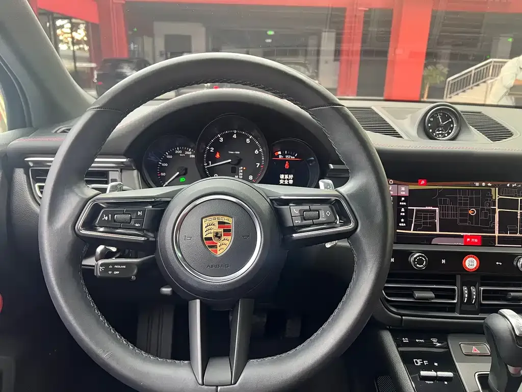 Porsche Macan 2024 из CN, фото 7