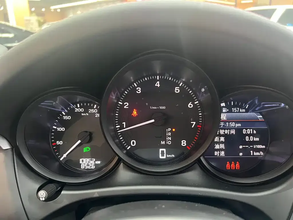 Porsche Macan 2024 из CN, фото 8