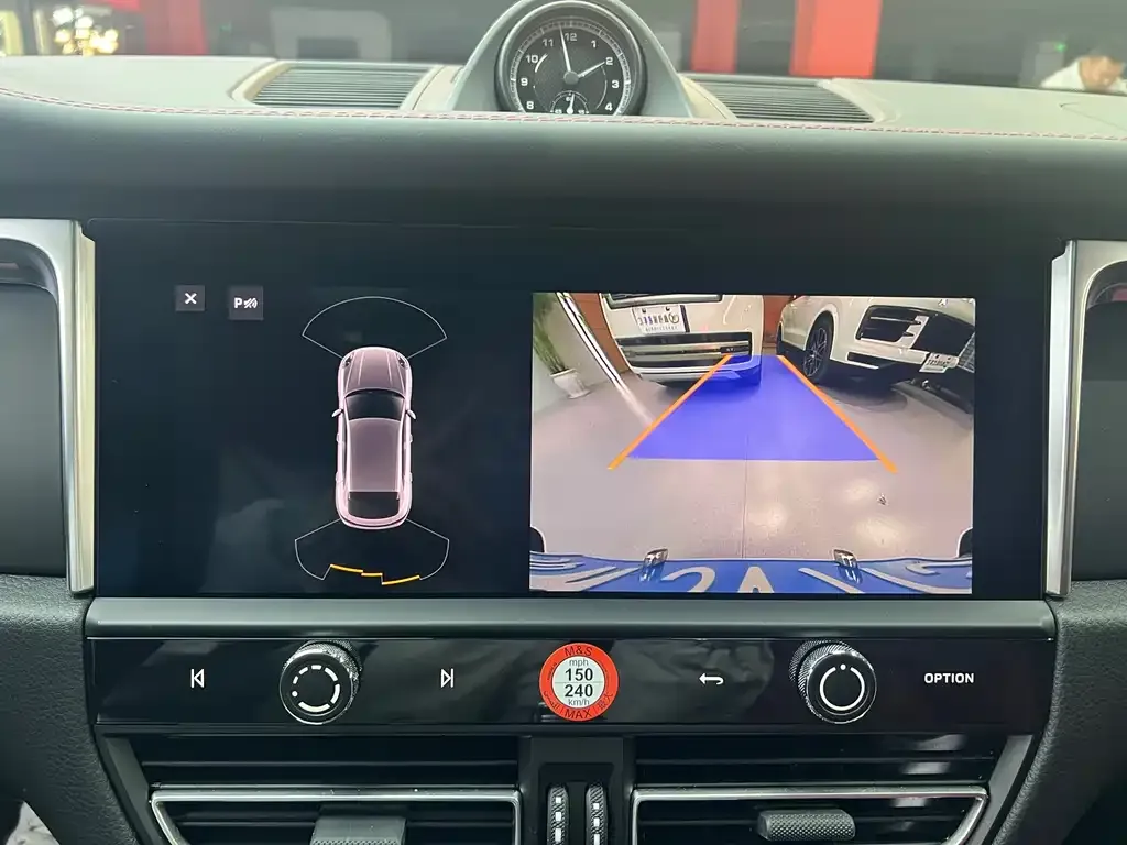 Porsche Macan 2024 из CN, фото 9