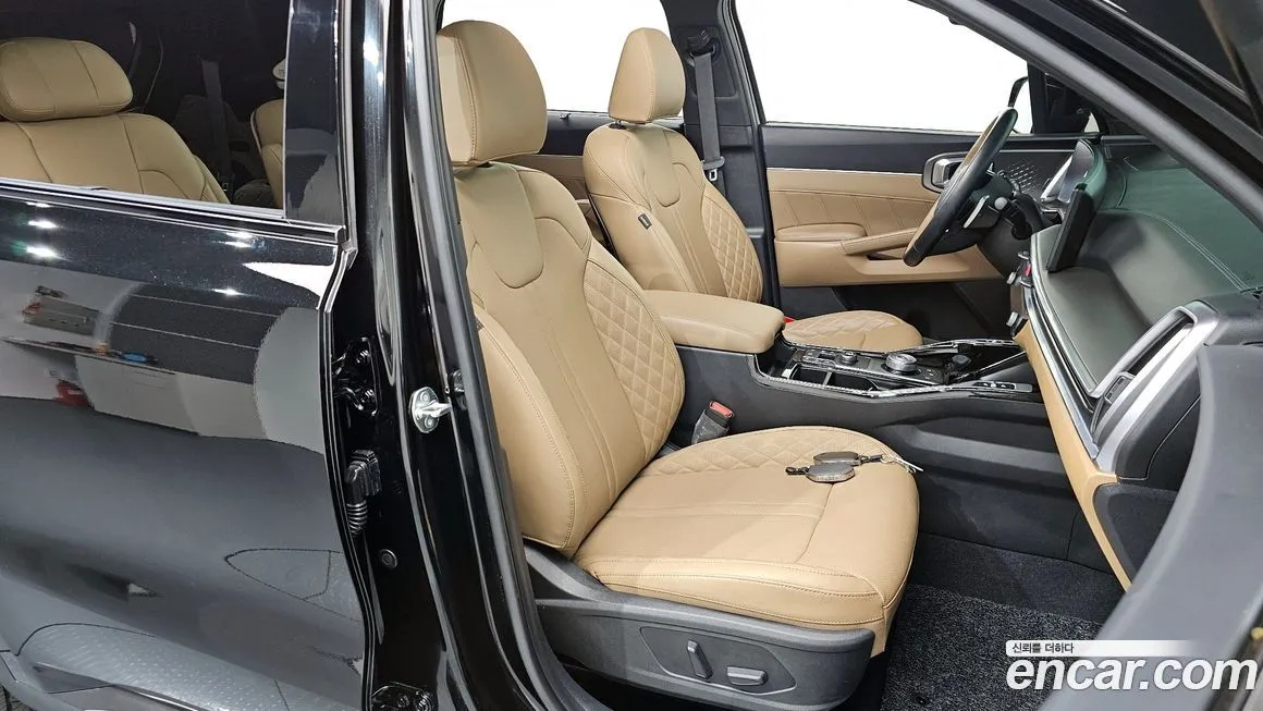 Kia Sorento — фото 10