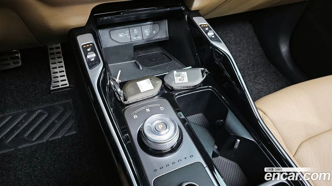 Kia Sorento — фото 9