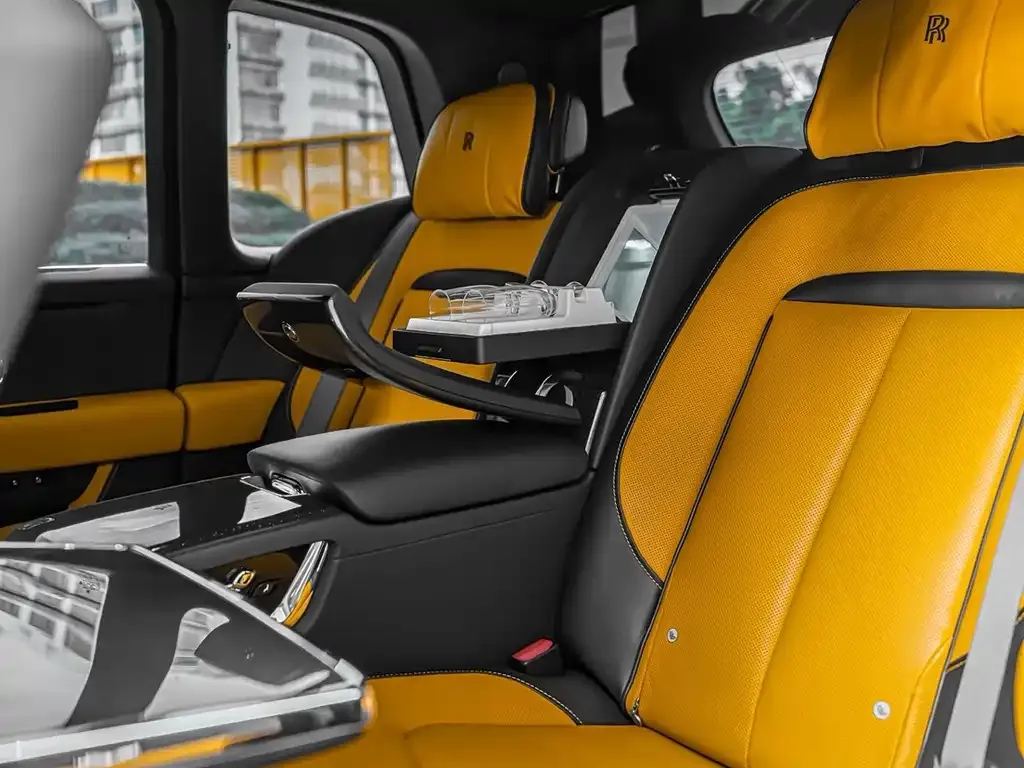 Rolls-Royce Cullinan 2022 из CN, фото 7