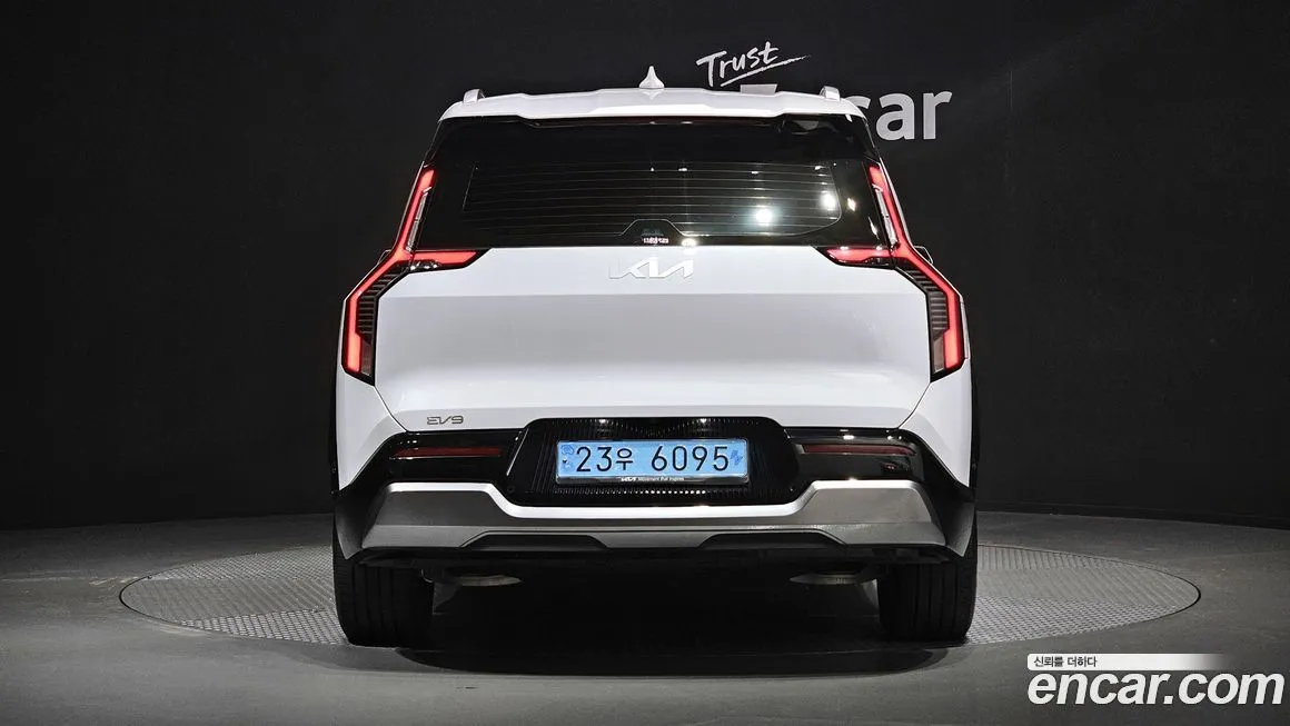 [object Object] EV9 2024 из KR, фото 4