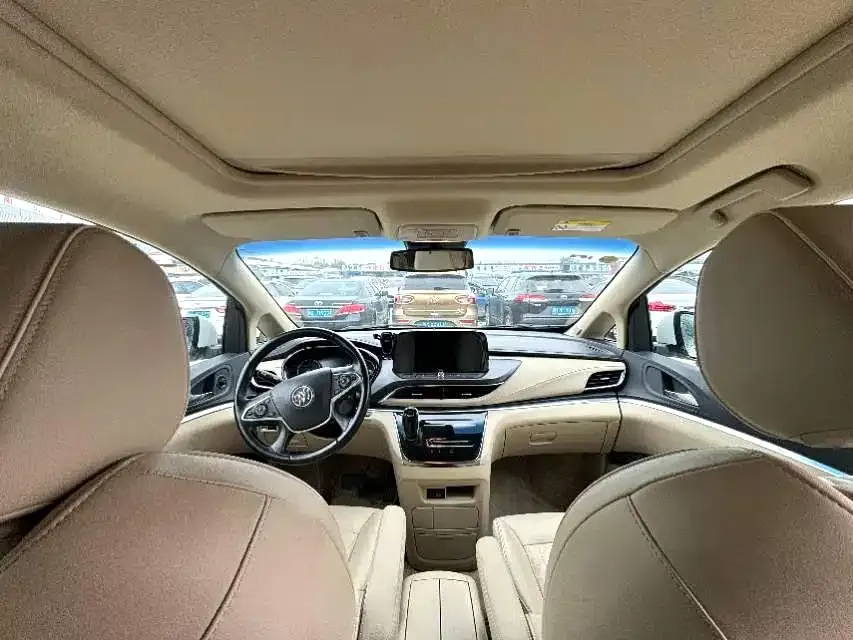 Buick GL8 2023 из CN, фото 5
