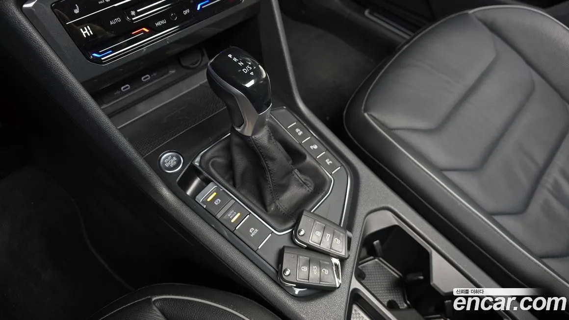 Volkswagen Tiguan — фото 9