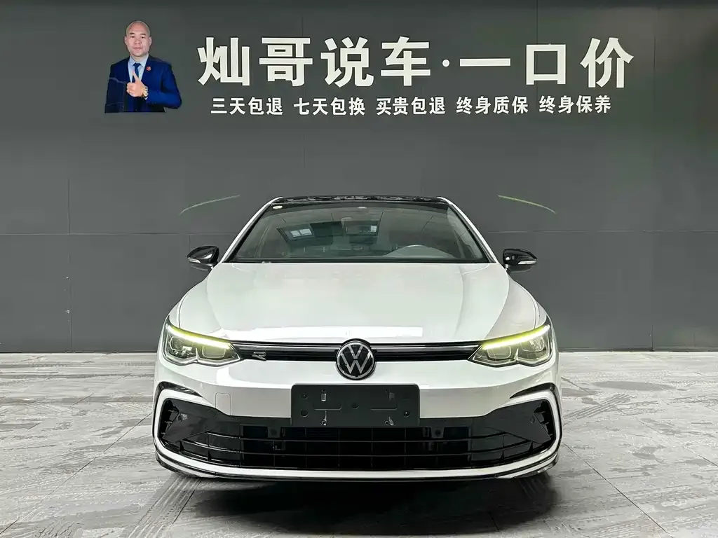 Volkswagen Golf 2021 из CN, фото 4