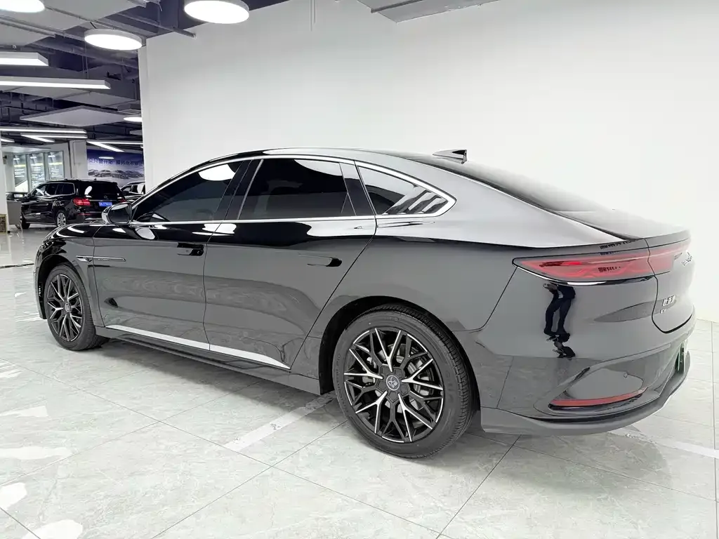 BYD Han 2025 из CN, фото 6