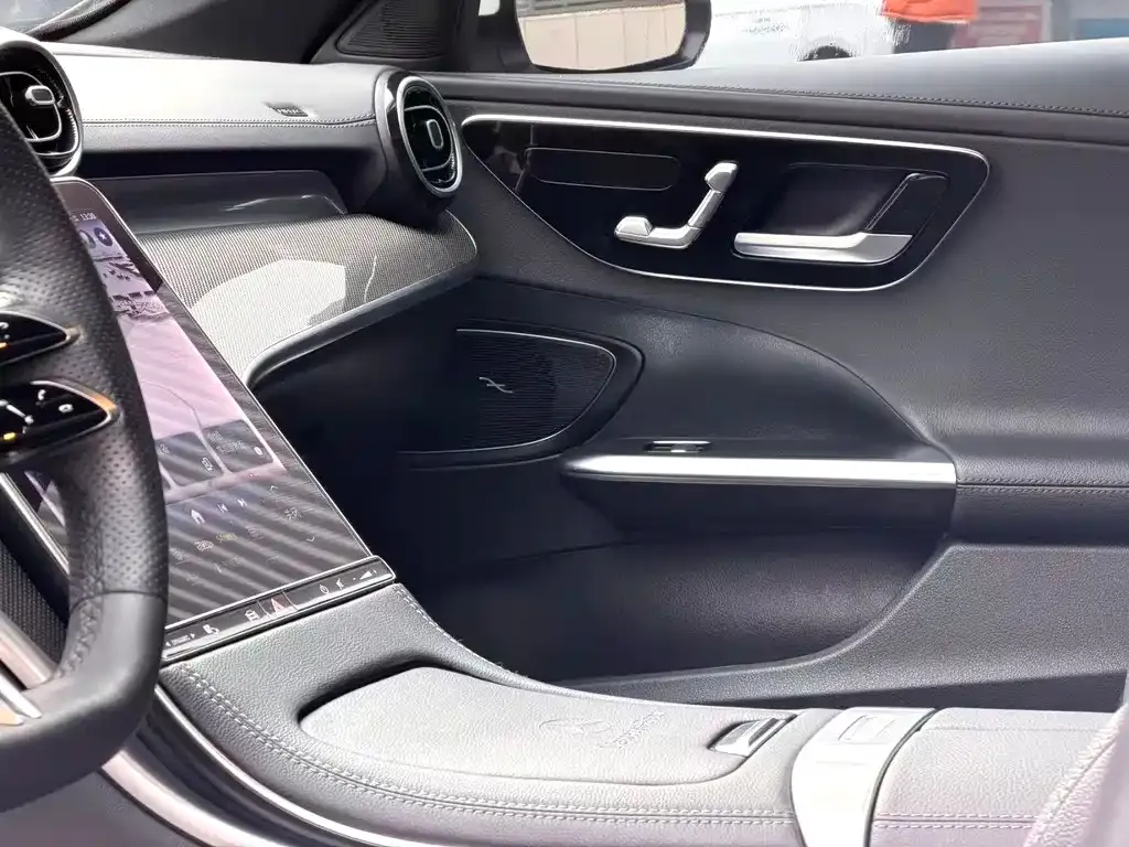 Mercedes-Benz C-Class 2023 из CN, фото 6