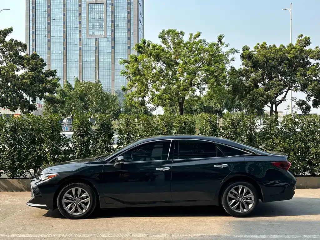 Toyota Avalon 2022 из CN, фото 3