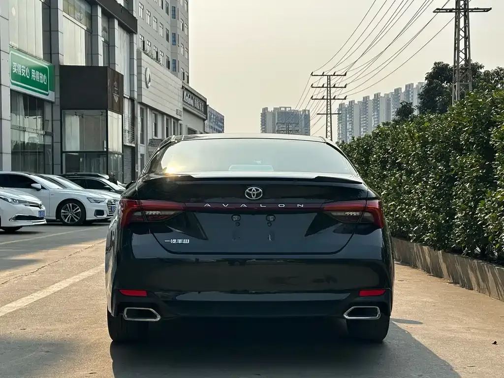Toyota Avalon 2022 из CN, фото 5
