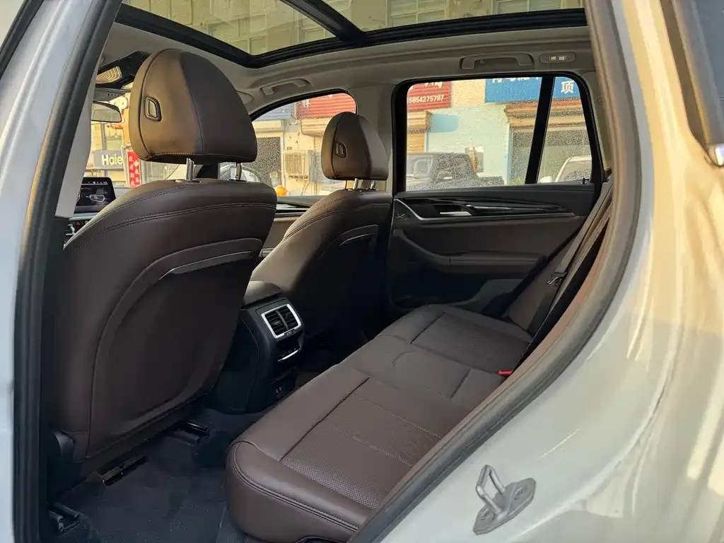 BMW X3 2024 из CN, фото 3