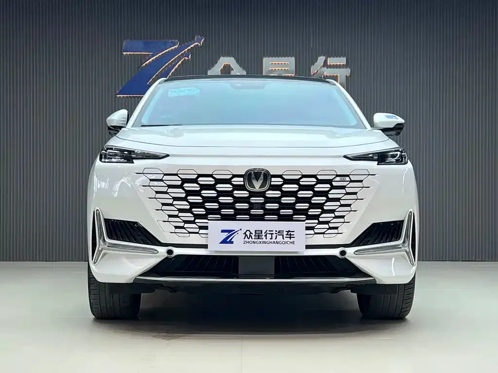 Changan UNI-K iDD 2023 из CN, фото 2