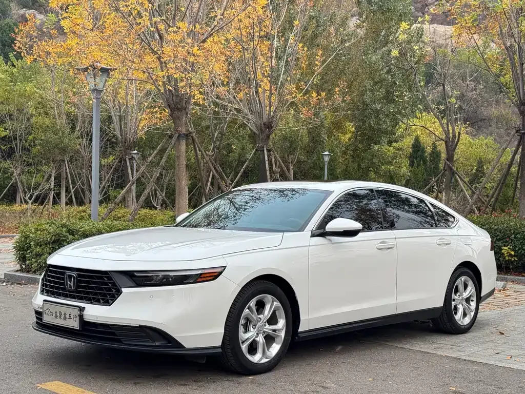 Honda Accord 2023 из CN, фото 1