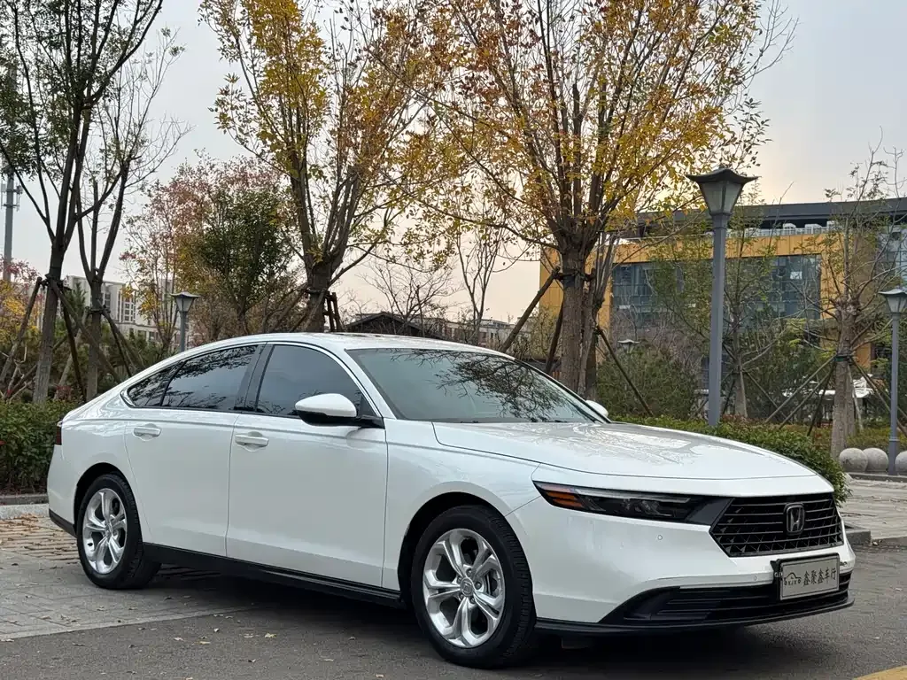 Honda Accord 2023 из CN, фото 3