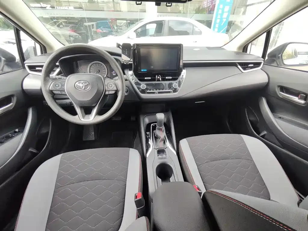 Toyota Corolla 2022 из CN, фото 6