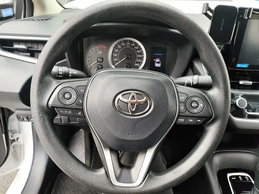 Toyota Corolla 2022 из CN, фото 9
