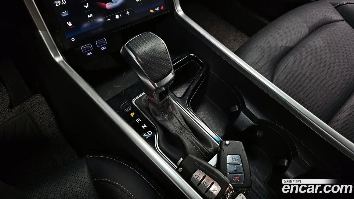 KG Mobility (Ssangyong) Torres 2023 из KR, фото 9