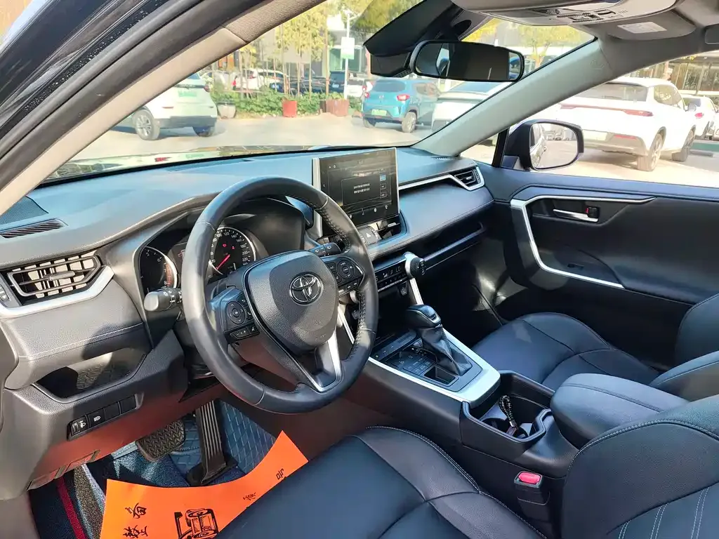 Toyota Wildlander 2021 из CN, фото 9