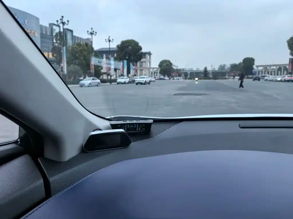 Toyota C-HR 2022 из CN, фото 10