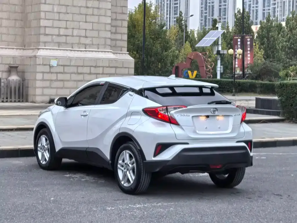 Toyota C-HR 2022 из CN, фото 4